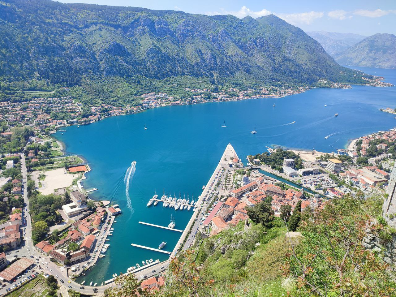 Montenegro’s property scene: more than meets the eye, let’s dive in!